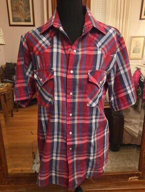 Men's Short-Sleeve Pearl Snap in Red & Blue